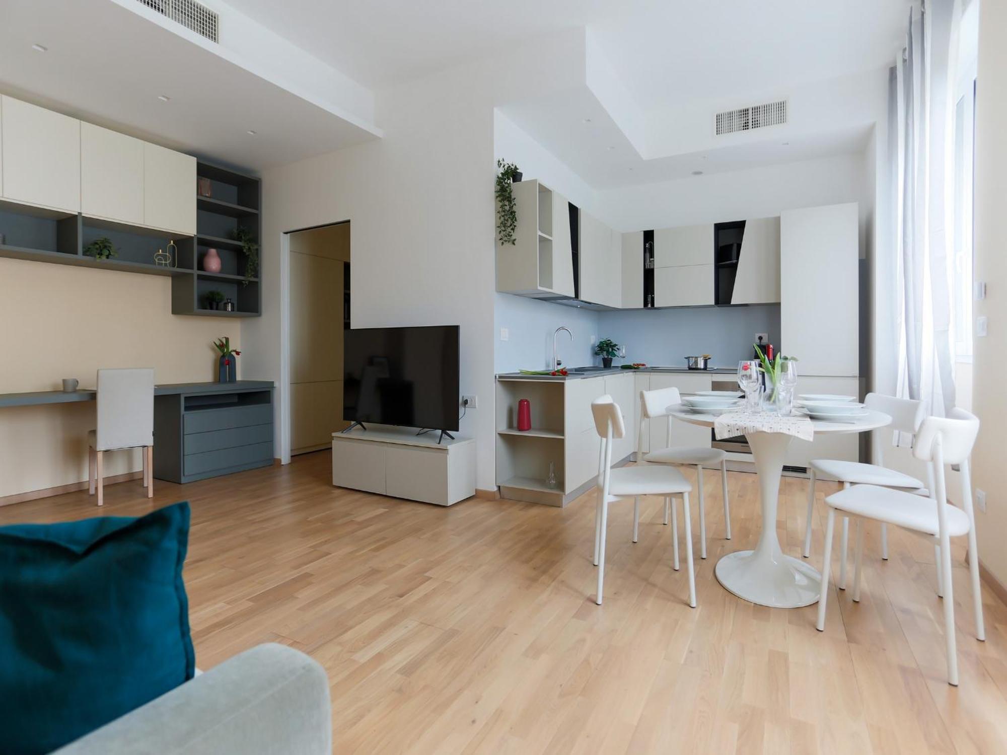 The Best Rent - Bright One-Bedroom Apartment In Corso Vittorio Emanuele II Milano Ngoại thất bức ảnh