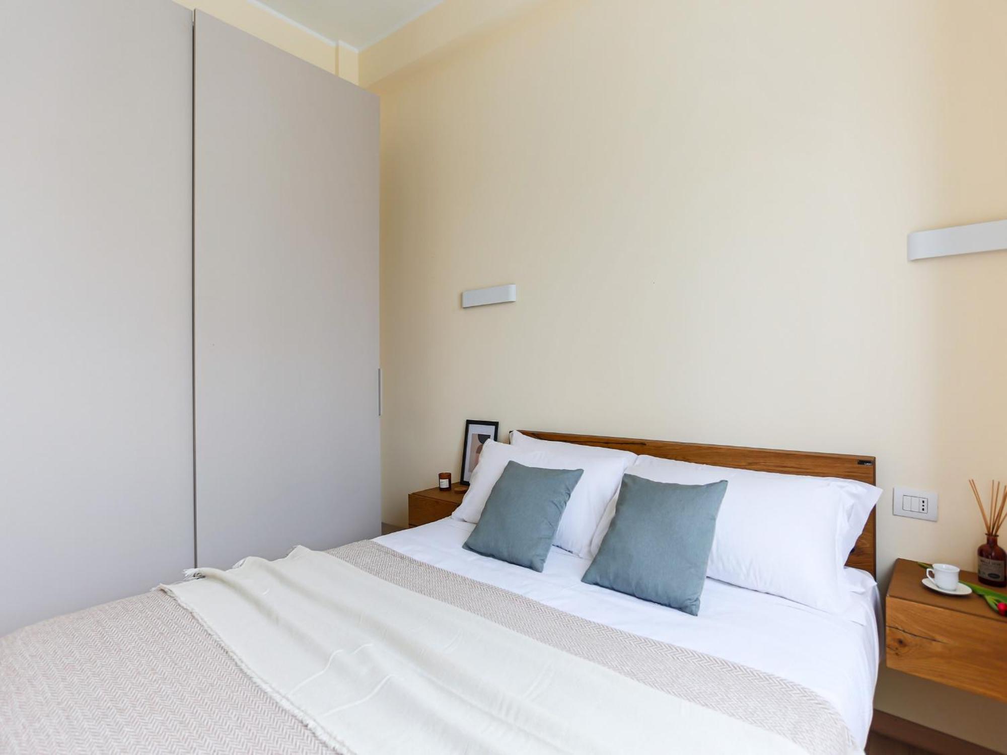 The Best Rent - Bright One-Bedroom Apartment In Corso Vittorio Emanuele II Milano Ngoại thất bức ảnh